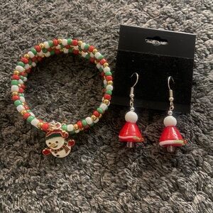 Snowman charm bracelet and Santa hat earrings set 🎄